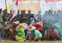 Teaterikal Perjuangan Warnai Peringatan HUT RI di Konsel Teaterikal Perjuangan Warnai Peringatan HUT RI di Konsel