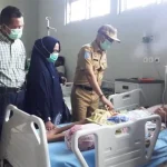 Bupati Bombana Jenguk Hajra di RS Bahteramas Kendari Bupati Bombana Jenguk Hajra di RS Bahteramas Kendari