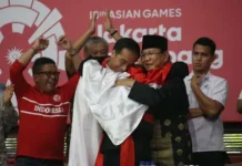 Jokowi-Prabowo Pelukan, Ini Tanggapan Ridwan Bae dan Haerul Saleh Jokowi-Prabowo Pelukan, Ini Tanggapan Ridwan Bae dan Haerul Saleh