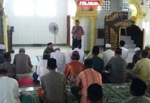 Bina Kamtibmas, Polsek Lakudo Gelar Jumat Keliling Bina Kamtibmas, Polsek Lakudo Gelar Jumat Keliling