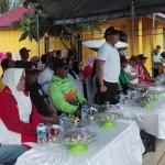 Ruksamin Salurkan Bantuan Kapal Pusling dan Faslitas Olah Raga di Laskep Ruksamin Salurkan Bantuan Kapal Pusling dan Faslitas Olah Raga di Laskep