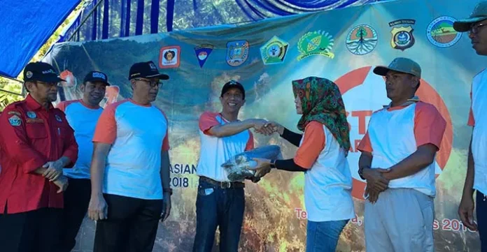 Wabup Konsel Minta Warga Stop Bakar Hutan