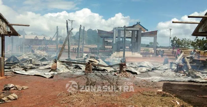 Empat Anjungan Wisata di Tangkeno Ludes Terbakar