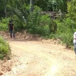 Bupati Konut Soroti JUT di Desa Lemobajo Bupati Konut Soroti JUT di Desa Lemobajo