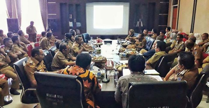 KPK Hadir di Muna, Temui Rusman dan Rajiun