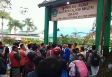 MAN 1 Konawe Disegel, Siswa Panik MAN 1 Konawe Disegel, Siswa Panik