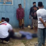 Warga Mubar Ditemukan Tewas di Pinggir Jalan Warga Mubar Ditemukan Tewas di Pinggir Jalan