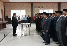 Bupati Muna Mutasi Eselon II dan III, Berikut Ini Nama-Namanya Bupati Muna Mutasi Eselon II dan III, Berikut Ini Nama-Namanya