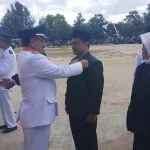 134 ASN Wakatobi Dianugerahi Satyalencana Karya Satya 134 ASN Wakatobi Dianugerahi Satyalencana Karya Satya