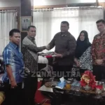 Dokumen Pengesahan Gubernur dan Wakil Gubernur Terpilih Sudah di DPRD Sultra Dokumen Pengesahan Gubernur dan Wakil Gubernur Terpilih Sudah di DPRD Sultra