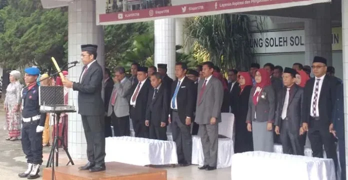 Rektor UHO Imbau Mahasiswa Persiapkan Diri Hadapi Revolusi Industri 4.0