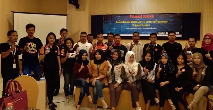 FIF Kendari Gelar Training Bagi Sales Astra Motor