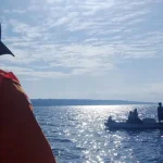 Seorang Penumpang KM Nggapulu Nekat Melompat ke Laut Seorang Penumpang KM Nggapulu Nekat Melompat Kelaut