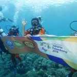 Dukung Asian Games 18, Tim SAR Bentang Spanduk Ucapan di Bawah Laut Dukung Asian Games 18, Tim SAR Bentang Spanduk Ucapan di Bawah Laut