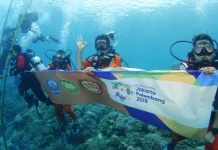 Dukung Asian Games 18, Tim SAR Bentang Spanduk Ucapan di Bawah Laut Dukung Asian Games 18, Tim SAR Bentang Spanduk Ucapan di Bawah Laut