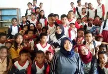 Ketika Generasi Muda SIC Peduli Warga Pesisir Baho Konsel Ketika Generasi Muda SIC Peduli Warga Pesisir Baho Konsel