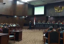 Usai Menang di MK, Kery Segera Temui Ali Mazi Menang di MK, Kery Kembali Jabat Bupati Konawe