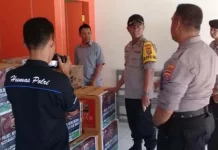 Polres Buton Kirim 32 Paket Bantuan ke Lombok Polres Buton Kirim 32 Paket Bantuan ke Lombok