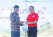 Swiss Belhotel Kendari Bagikan Daging Qurban Swiss Belhotel Kendari Bagikan Daging Qurban
