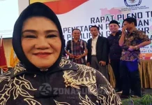 Tina Nur Alam Keluar Dari PAN Atas Izin Suami Tina Nur Alam, anggota DPR RI