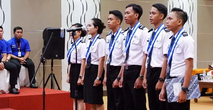 UATC Kendari Luluskan 21 Siswa Penerbangan yang Siap Kerja