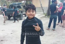 Siswa SMP Ini Jadi Petugas Upacara Bawah Laut di Wakatobi Ridwan wakatobi