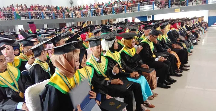 616 Mahasiswa Poltekes Kendari Sandang Gelar Sarjana