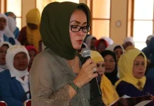 PAN Pilih Istri Umar Samiun Jadi Wabup Buton, Demokrat Protes PAN Pilih Istri Umar Samiun Jadi Wabup Buton, Demokrat Protes