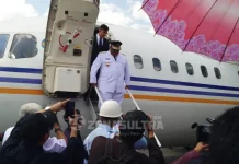 Tiba di Kendari, Ali Mazi Langsung ke Rujab Tiba di Kendari, Ali Mazi Langsung ke Rujab