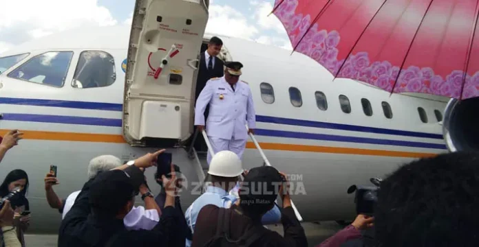 Tiba di Kendari, Ali Mazi Langsung ke Rujab