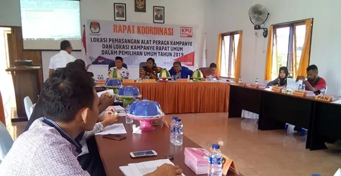 KPU Muna Tetapkan 124 Titik Lokasi Pemasangan APK