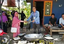 10 KUB di Bombana Terima Bantuan IKM Mesin Produksi 10 KUB di Bombana Terima Bantuan IKM Mesin Produksi