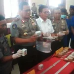 Baharkam Polri dan Polda Sultra Ungkap 7,4 Ton Bahan Bom Ikan Baharkam Polri dan Polda Sultra Ungkap 7,4 Ton Bahan Bom Ikan