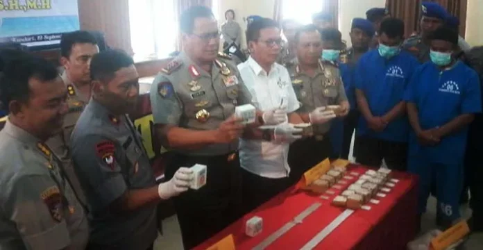 Baharkam Polri dan Polda Sultra Ungkap 7,4 Ton Bahan Bom Ikan