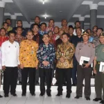 Tim Monev KPK Prihatin Kondisi Jalan di Butur Tim Monev KPK Prihatin Kondisi Jalan di Butur