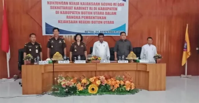 butur Kajagung dan Seskab RI Tinjau Kesiapan Pembentukan Kejari Butur