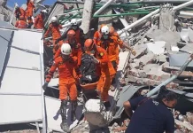 Pemprov Sultra Sumbang Rp 100 Juta untuk Korban Gempa dan Tsunami Sulteng Ini Kebutuhan Mendesak 16 Ribu Pengungsi Bencana Palu-Donggala