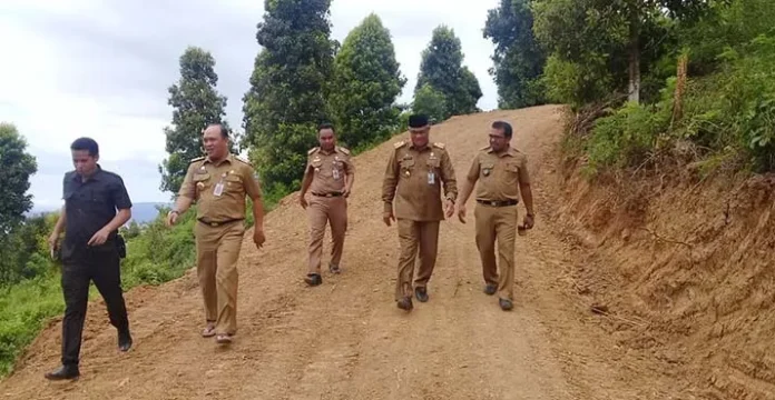 Pemda Konut Buka JUT dan Normalisasi Sungai Secara Swadaya