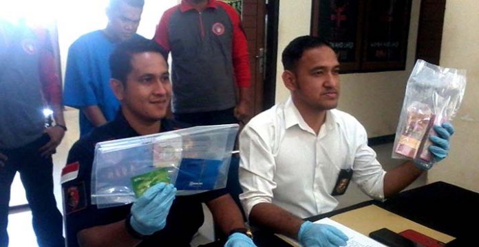 Residivis Ini Dibekuk Usai Mencuri Uang Bansos Perbaikan Sekolah