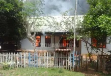 Ditinggal Pemiliknya, Satu Rumah di Mubar Terbakar Ditinggal Pemiliknya, Satu Rumah di Mubar Terbakar