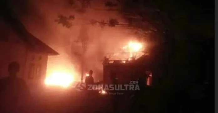 Rumah Kades Tapusuli Konut Ludes Terbakar