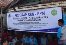 Peserta KKN UMK Kembangkan UMKM Bagi Petani Rumput Laut di Konsel Peserta KKN UMK Kembangkan UMKM Bagi Petani Rumput Laut di Konsel