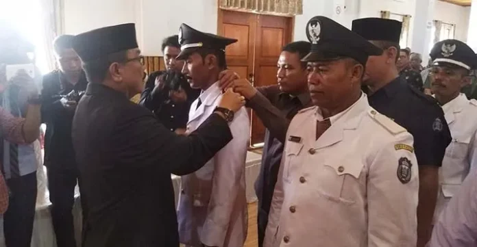 Lantik 17 Kades Terpilih, Begini Pesan Bupati Arhawi