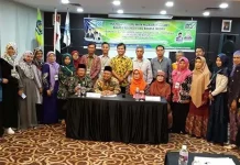 Tingkatkan Kompetensi Diri, Guru MAN IC Kendari Ikut MGMP Tingkatkan Kompetensi Diri, Guru MAN IC Kendari Ikut MGMP