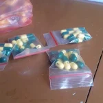 Jemput Paket Diduga Pil PCC, Dua Pemuda di Muna Diamankan Jemput Paket Diduga Pil PCC, Dua Pemuda di Muna Diamankan