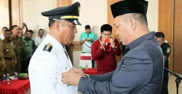 Lantik Camat Lembo, Bupati Konut Keluarkan Tujuh Poin Pakta Integritas