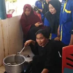 Emak-emak di Bombana Ubah Rumput Laut Jadi Makanan Siap Saji Emak-emak di Bombana Ubah Rumput Laut Jadi Makanan Siap Saji