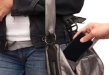 Polres Kendari Kesulitan Ungkap Kasus Pencurian HP ilustrasi pencuri hp