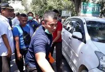 PNS Wanita dari Tampo Ditemukan Meninggal di Dalam Mobil PNS Wanita dari Tampo Ditemukan Meninggal di Dalam Mobil