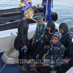 12 Polwan Tangguh, Taklukan Selat Kadatua 12 Polwan Tangguh, Taklukan Selat Kadatua